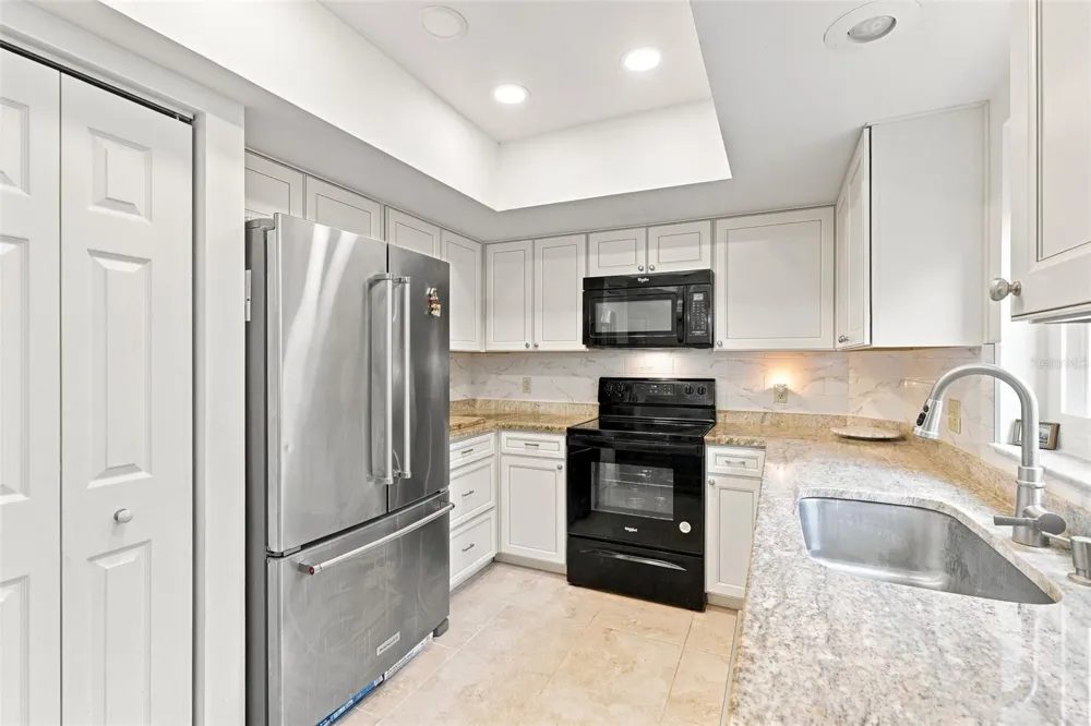 2210 UTOPIAN DRIVE E #203 Clearwater, FL 33763