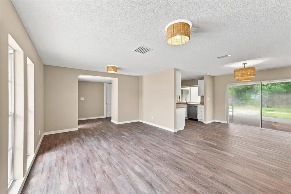6622 GLENCOE DRIVE Temple Terrace, FL 33617