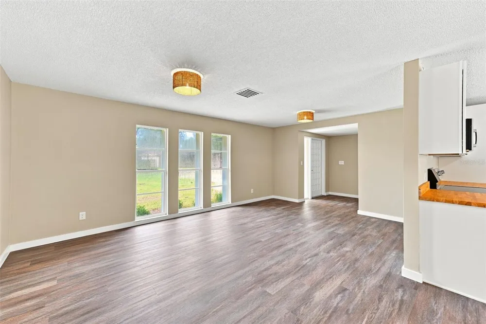 6622 GLENCOE DRIVE Temple Terrace, FL 33617