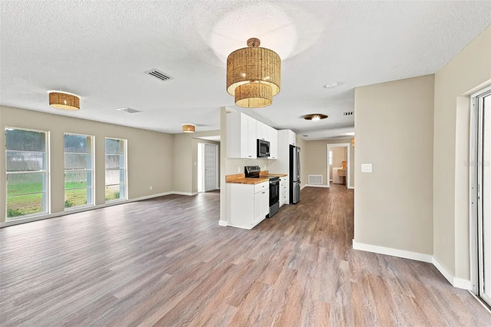 6622 GLENCOE DRIVE Temple Terrace, FL 33617