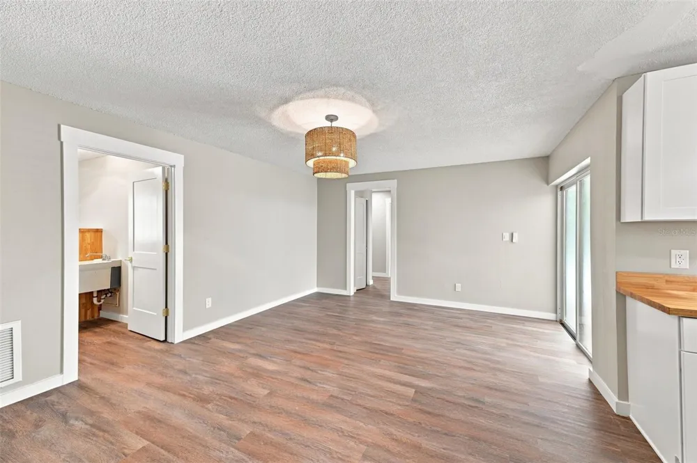 6622 GLENCOE DRIVE Temple Terrace, FL 33617