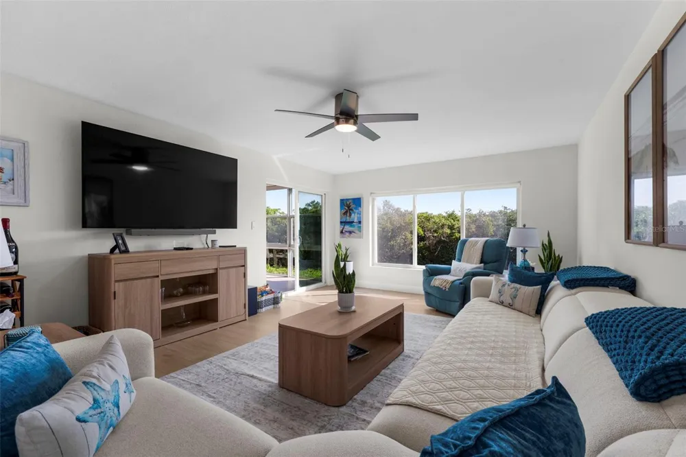 4540 GULF OF MEXICO DRIVE #204 Longboat Key, FL 34228