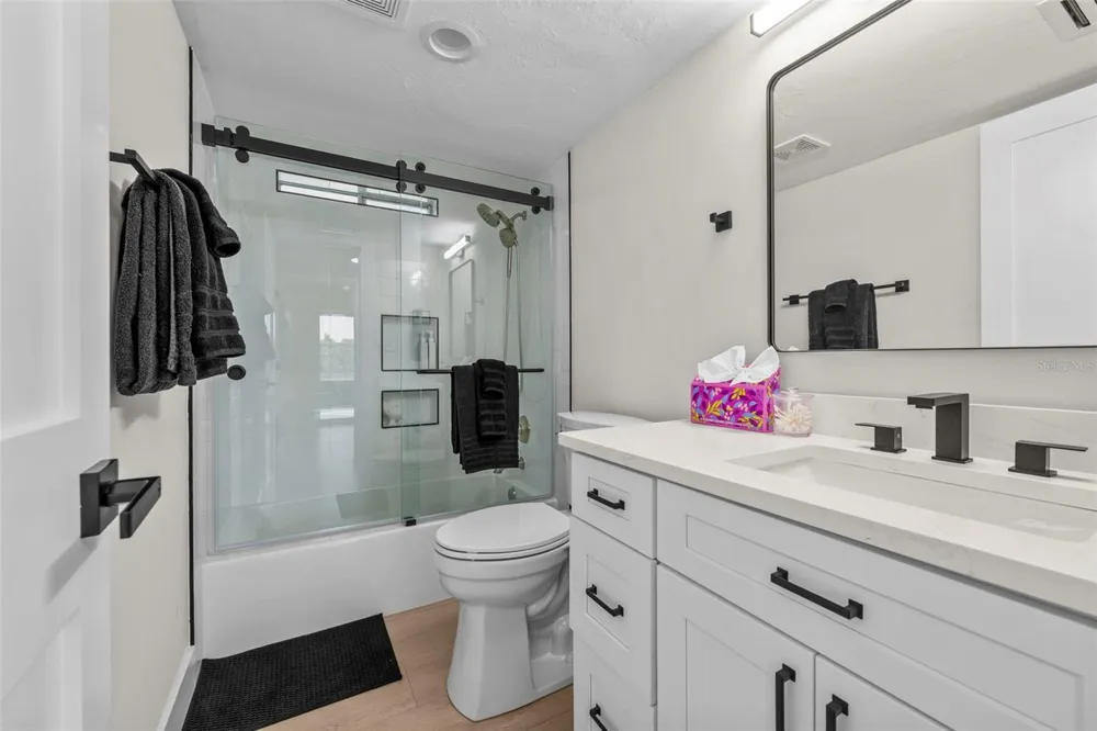4540 GULF OF MEXICO DRIVE #204 Longboat Key, FL 34228