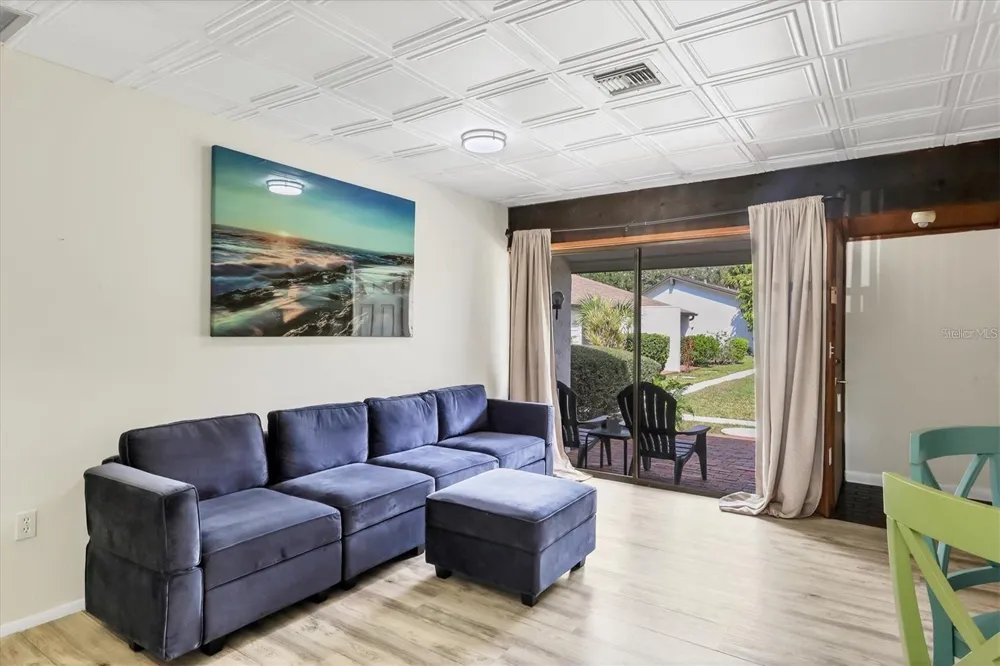3523 LONGMEADOW #12 Sarasota, FL 34235