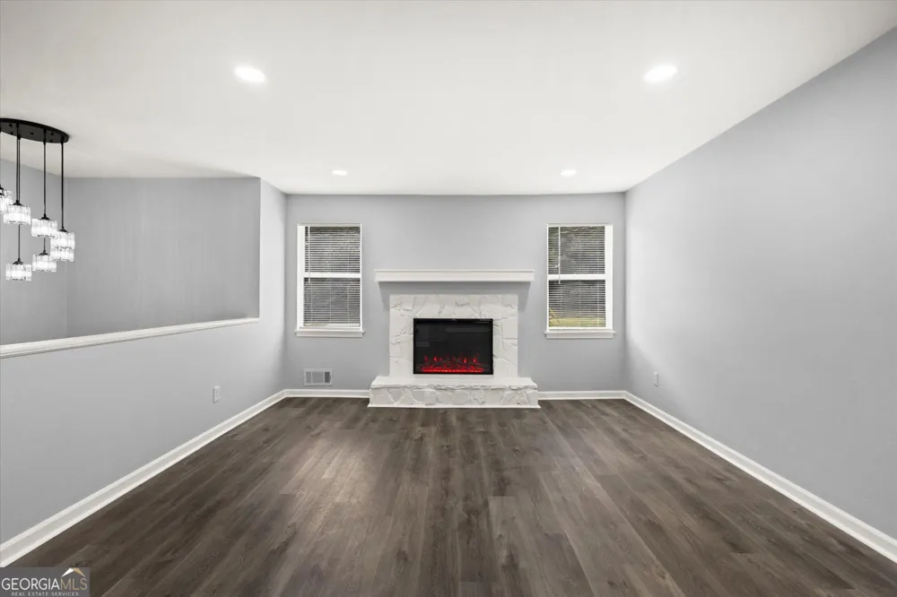 5882 Williams RD Norcross, GA 30093