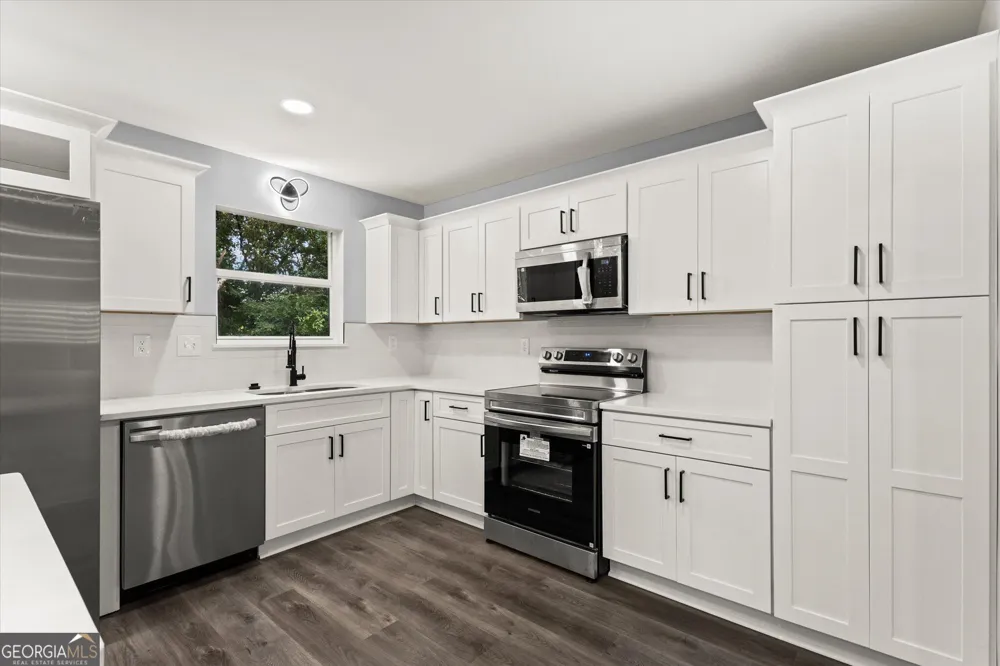 5882 Williams RD Norcross, GA 30093