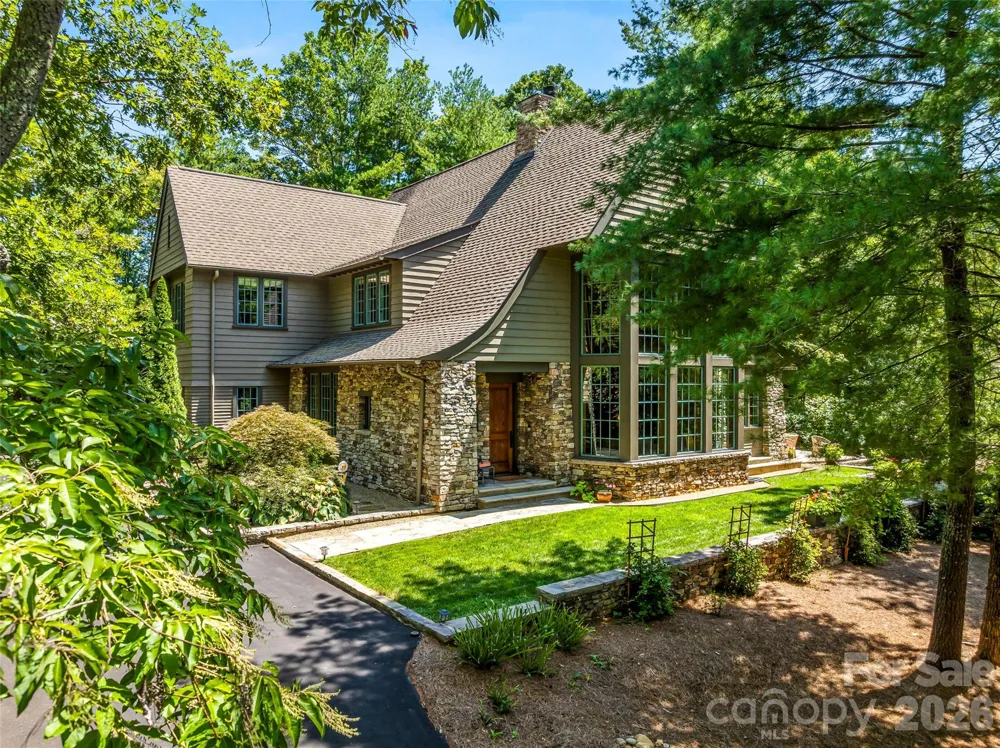 85 Chauncey Circle Asheville, NC 28803