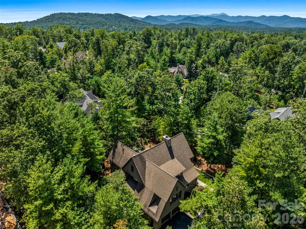 85 Chauncey Circle Asheville, NC 28803