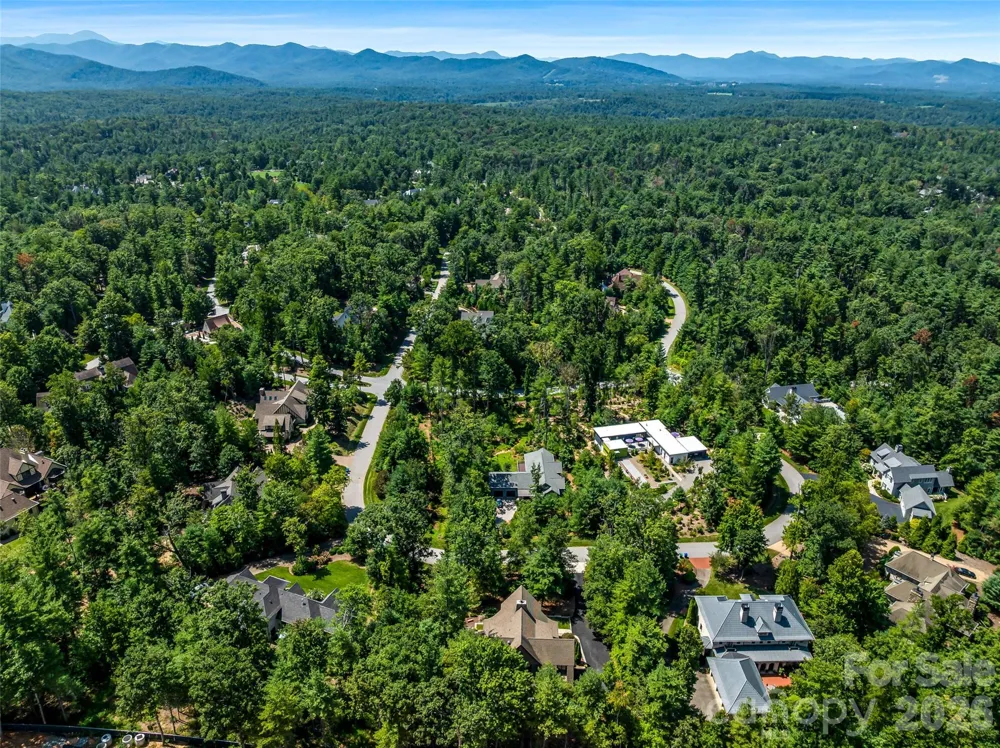 85 Chauncey Circle Asheville, NC 28803