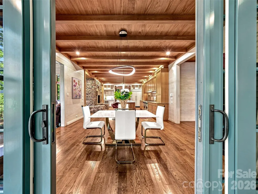 85 Chauncey Circle Asheville, NC 28803