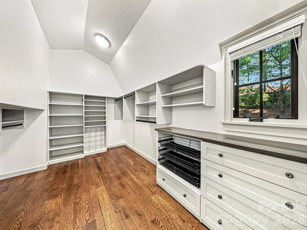 85 Chauncey Circle Asheville, NC 28803
