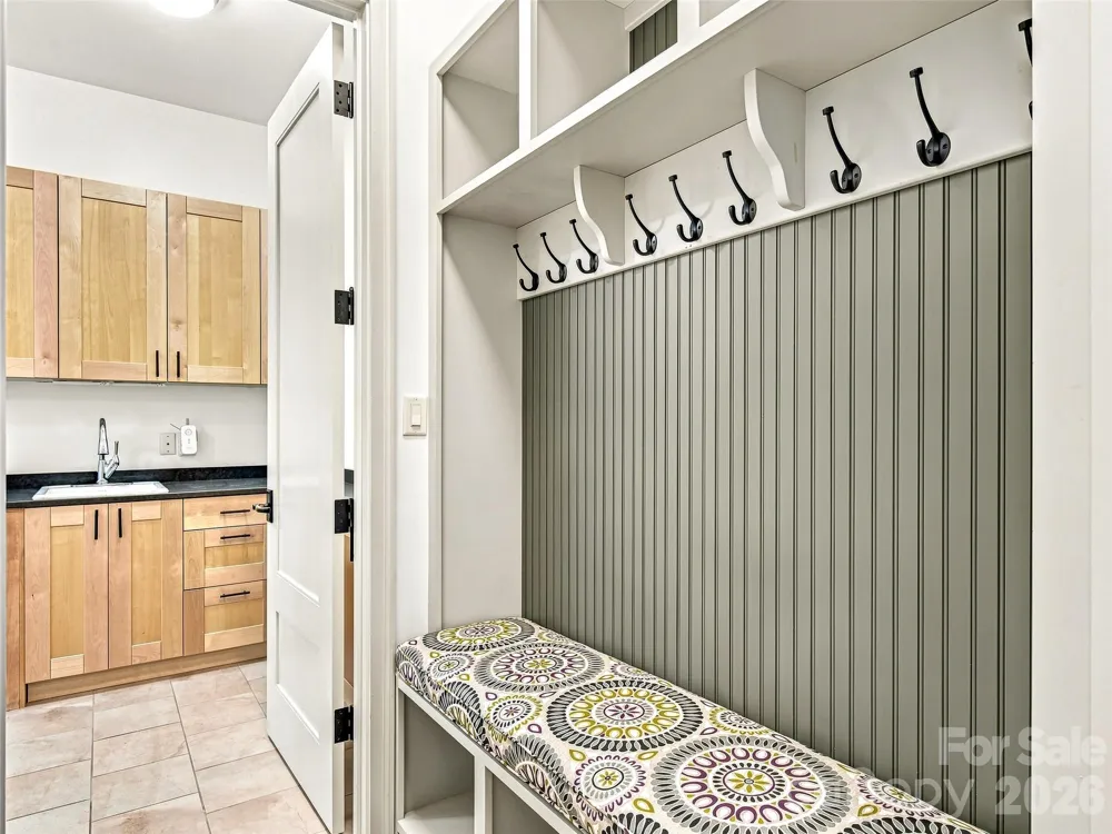 85 Chauncey Circle Asheville, NC 28803