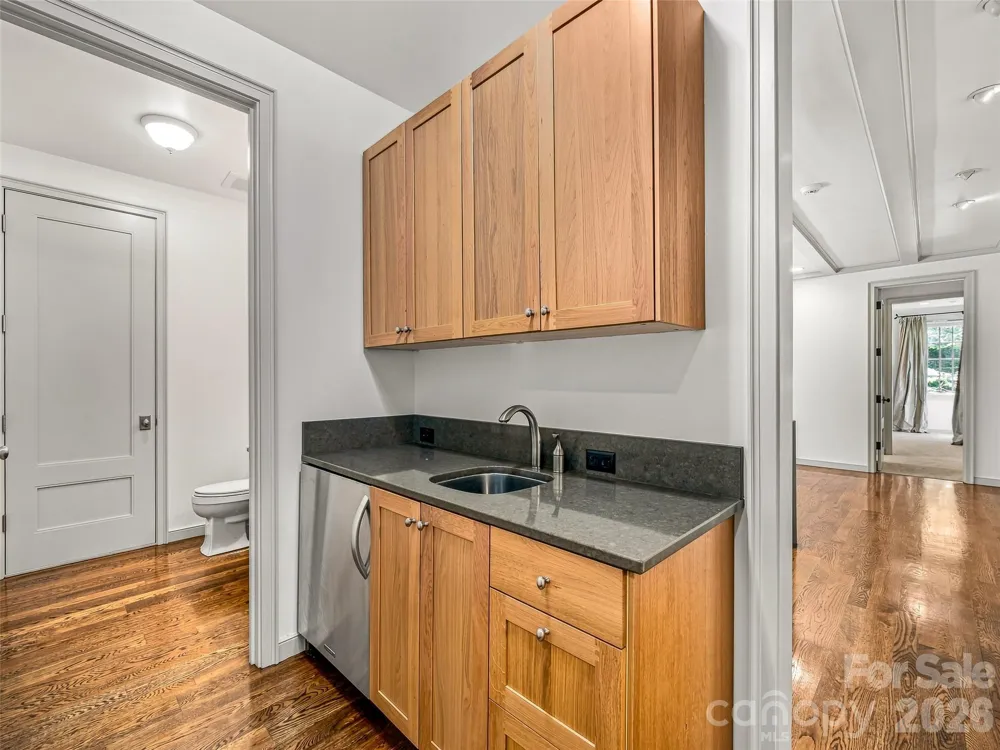 85 Chauncey Circle Asheville, NC 28803