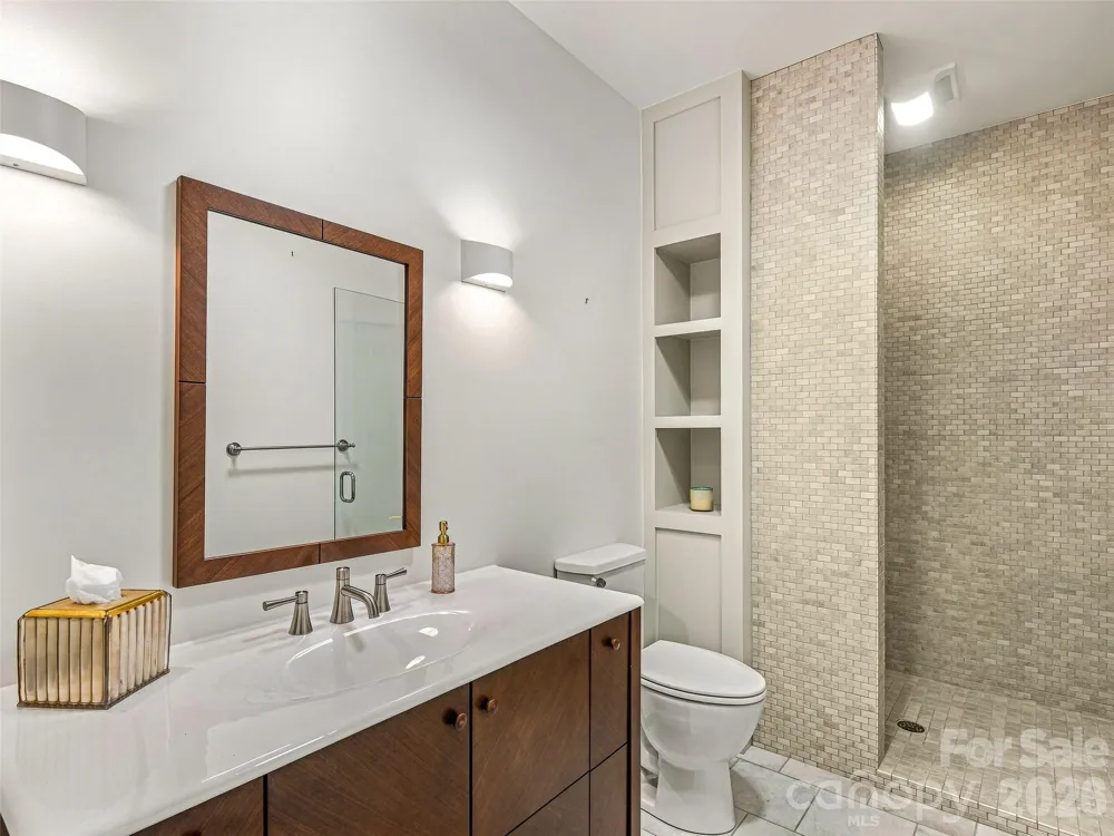 85 Chauncey Circle Asheville, NC 28803