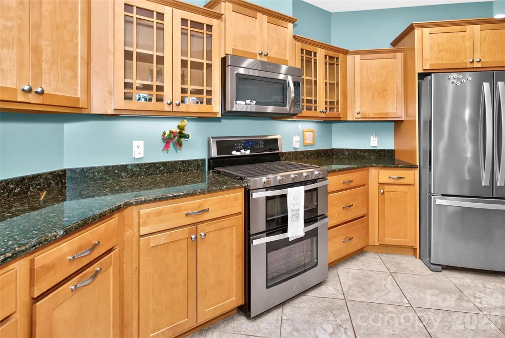 28 Westfield Way Candler, NC 28715