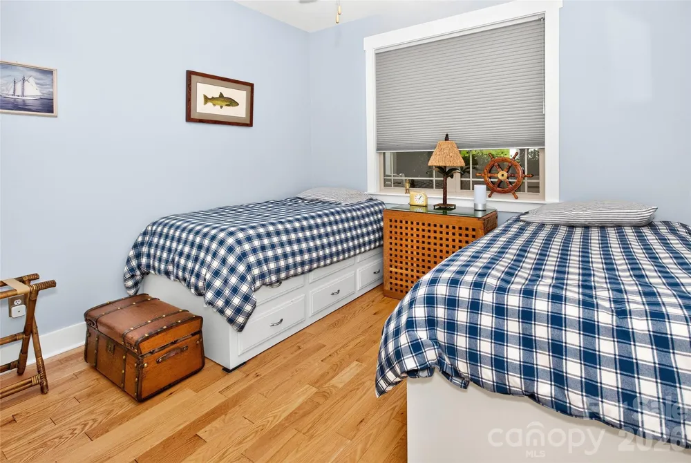 28 Westfield Way Candler, NC 28715