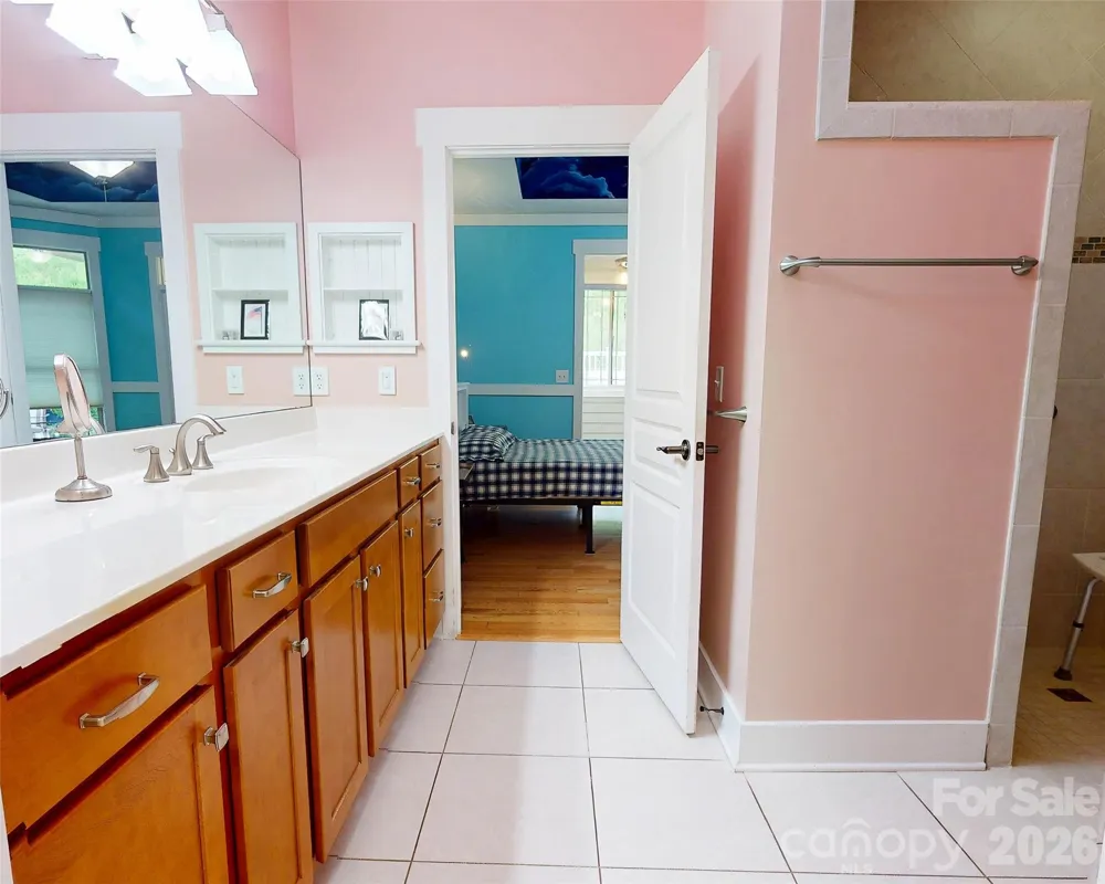 28 Westfield Way Candler, NC 28715