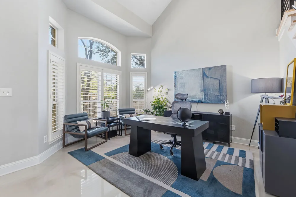 5000 Mission Oaks Boulevard #30 Austin, TX 78735