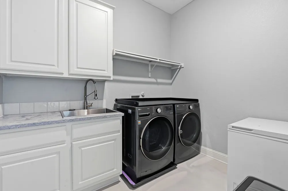 5000 Mission Oaks Boulevard #30 Austin, TX 78735
