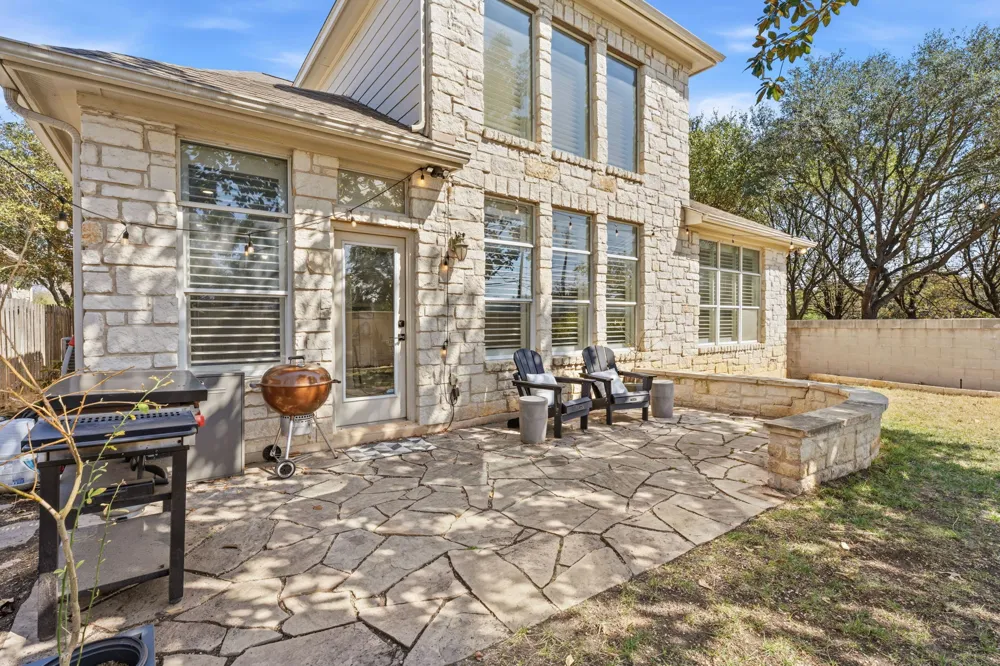 5000 Mission Oaks Boulevard #30 Austin, TX 78735
