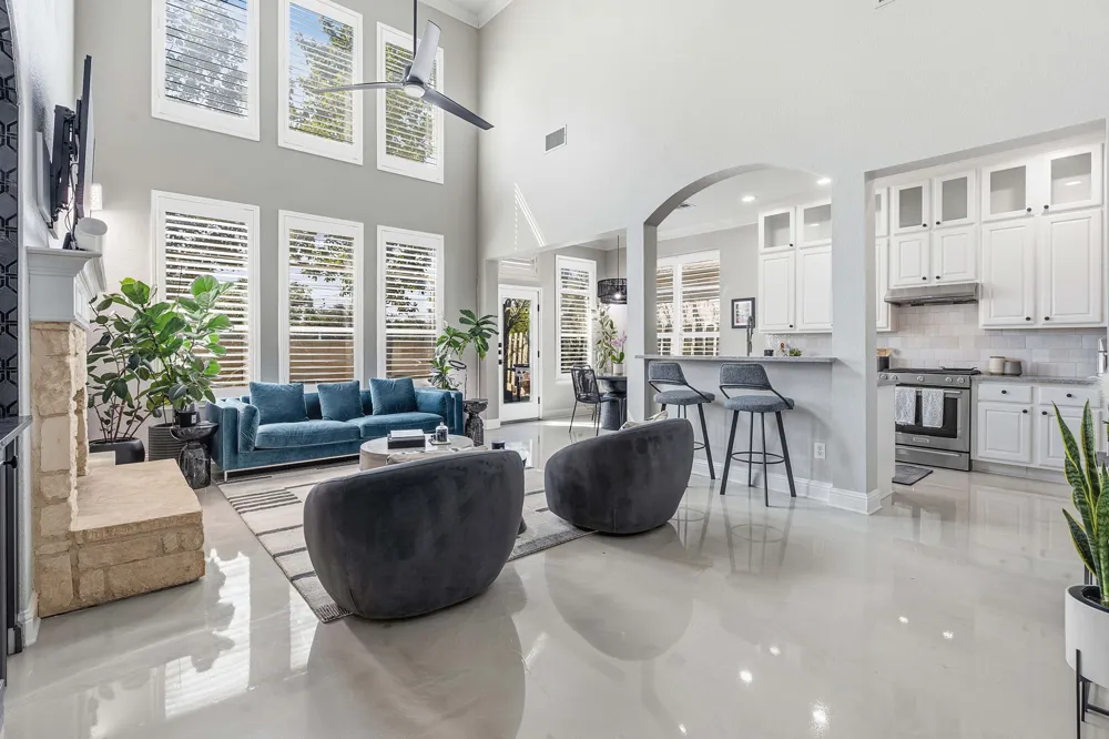 5000 Mission Oaks Boulevard #30 Austin, TX 78735