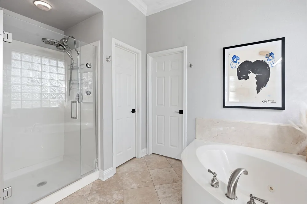 5000 Mission Oaks Boulevard #30 Austin, TX 78735