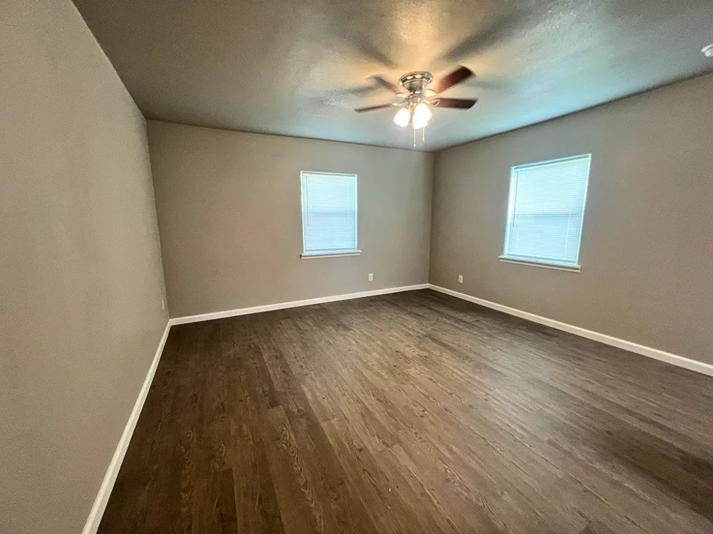1806 NW Ozmun Avenue No City, OK 73507