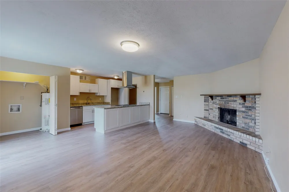 5568 Ragan Drive The Colony, TX 75056
