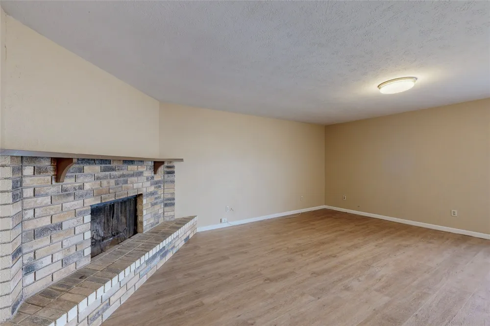 5568 Ragan Drive The Colony, TX 75056