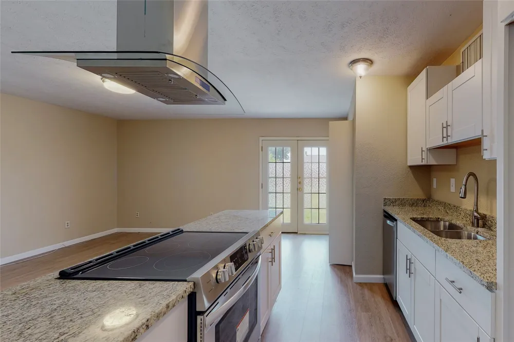 5568 Ragan Drive The Colony, TX 75056
