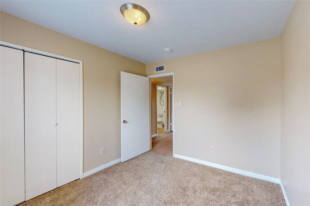 5568 Ragan Drive The Colony, TX 75056