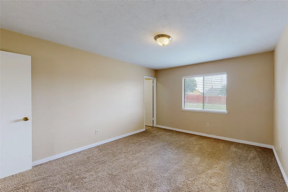 5568 Ragan Drive The Colony, TX 75056