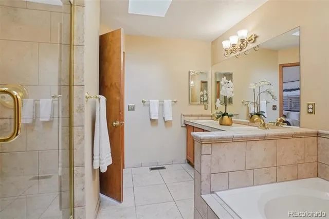 7711 S Monaco Circle E Centennial, CO 80112