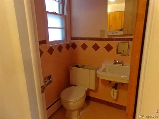 2203 12th St Rd Greeley, CO 80631