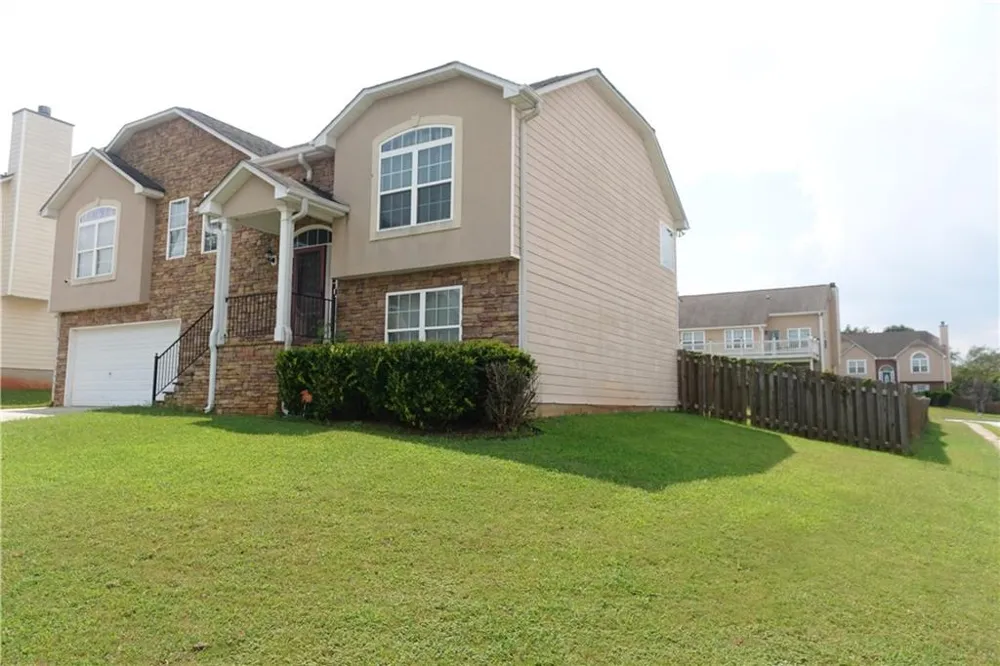 5943 Rex Ridge Court Rex, GA 30273
