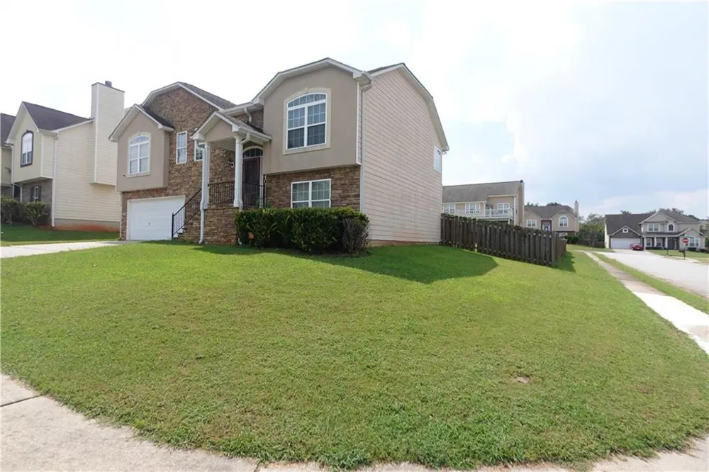 5943 Rex Ridge Court Rex, GA 30273