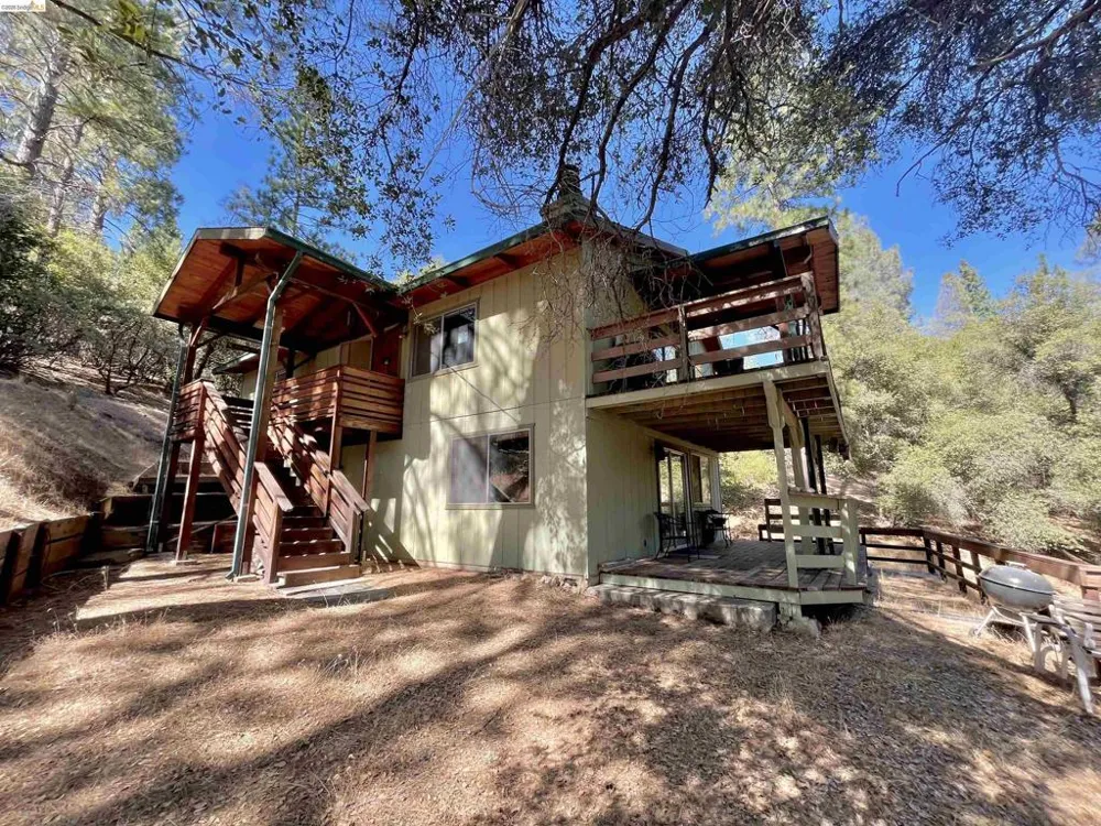 20872 McKinley Way Groveland, CA 95321