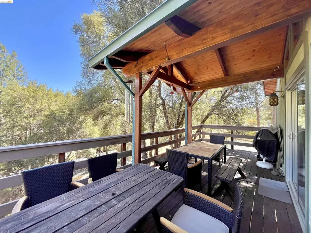 20872 McKinley Way Groveland, CA 95321