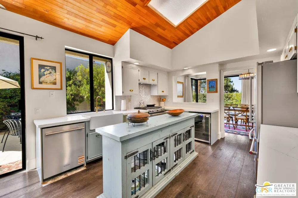 5 Vista Loma Drive Rancho Mirage, CA 92270