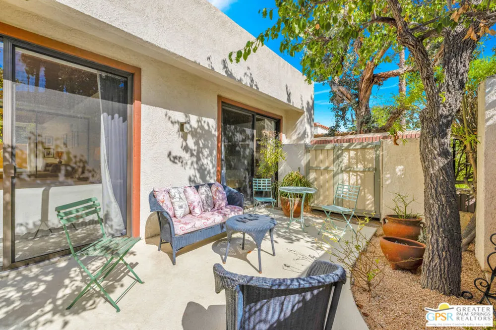 5 Vista Loma Drive Rancho Mirage, CA 92270