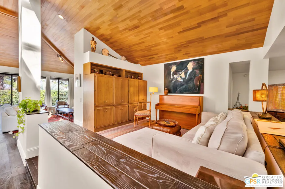 5 Vista Loma Drive Rancho Mirage, CA 92270
