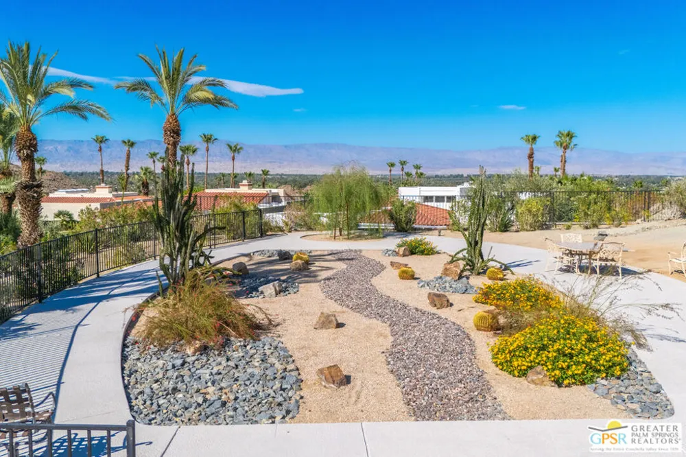 5 Vista Loma Drive Rancho Mirage, CA 92270
