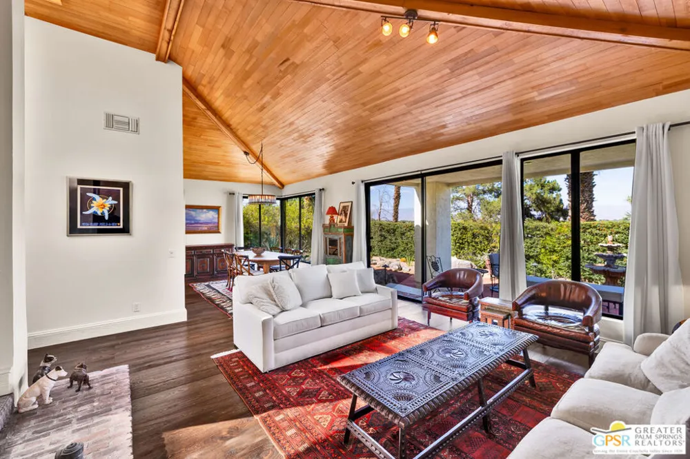 5 Vista Loma Drive Rancho Mirage, CA 92270