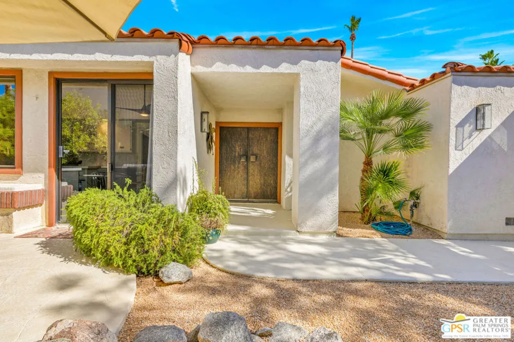 5 Vista Loma Drive Rancho Mirage, CA 92270