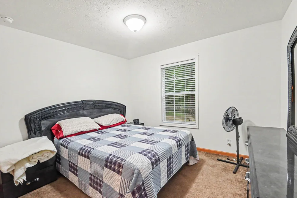 838 Nadeau Drive Pullman, MI 49450
