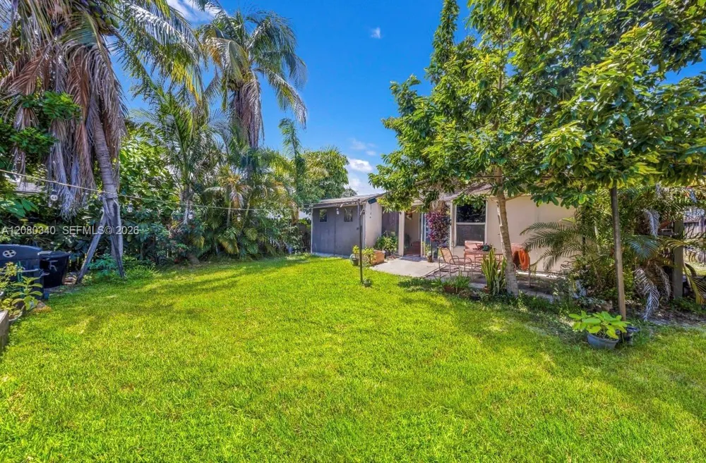 2326 Harding St Hollywood, FL 33020