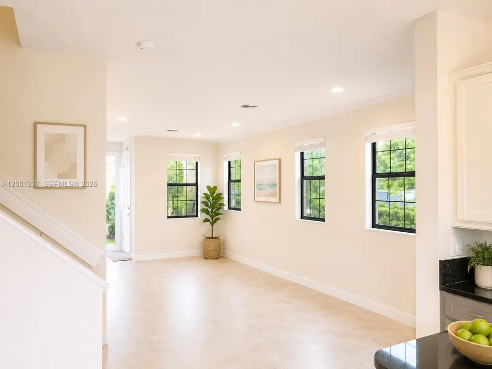 103 Gramercy Square Dr Delray Beach, FL 33484