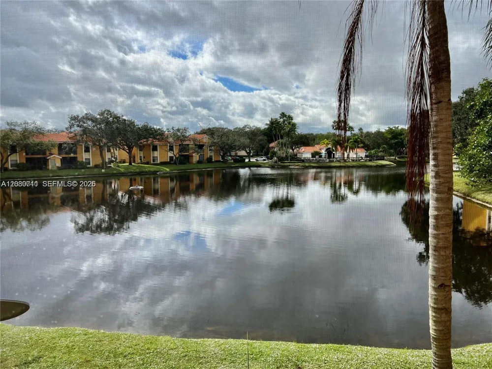 3858 Coral Tree Cir #206 Coconut Creek, FL 33073