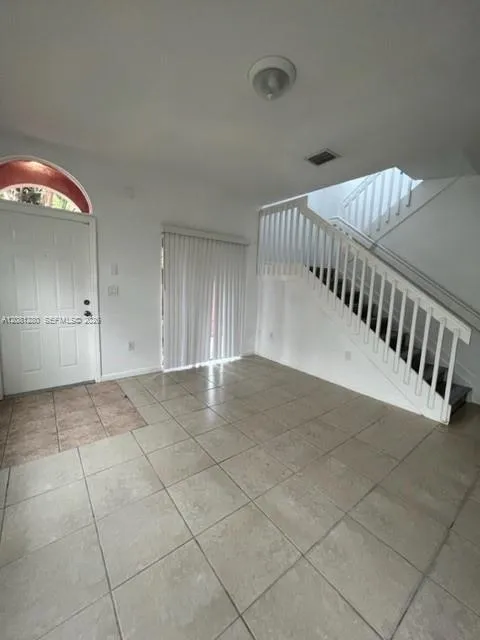 3632 NW 30th Ct #10F Lauderdale Lakes, FL 33311