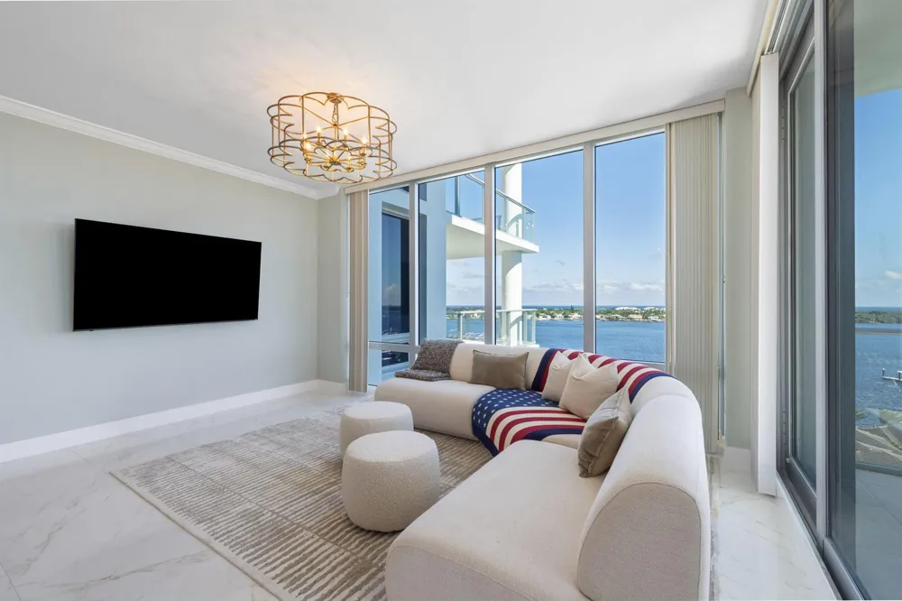 2 WATER CLUB WAY #1003 North Palm Beach, FL 33408